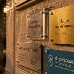 Plaque profession libérale matériaux façade