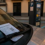 Amendes stationnement Espagne : avis sur pare-brise et QR